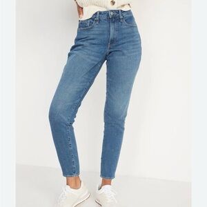 Old Navy Slim High-Rise Cropped Jeans in Blue Wash